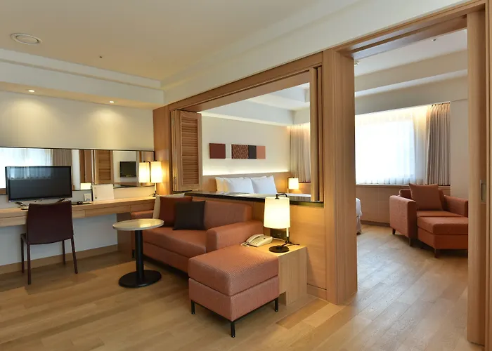 Pacific 4*