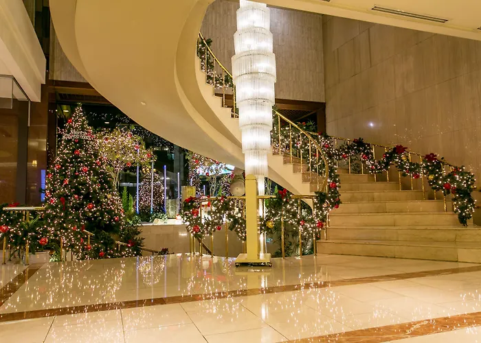 Pacific Hotel 4*